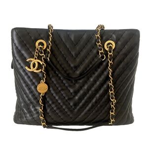 Chanel Black Calf Leather Chevron Large Grand Shopping Tote Bag 30CM